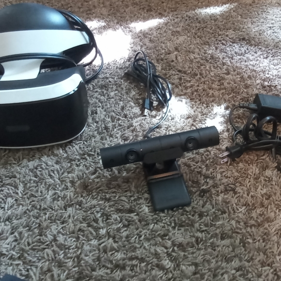 Playstation VR and Resident Evil - Picture 4 of 4